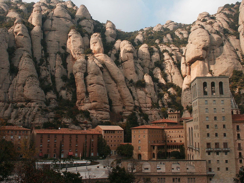Imagen: Monasterio de Monserrat. Wikimedia Commons